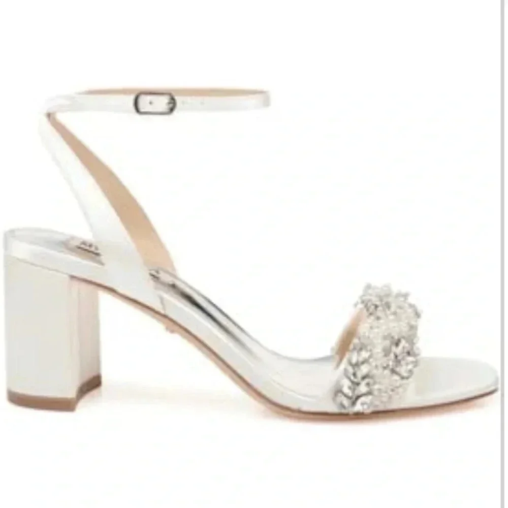 Badgley Mischka Women's Clara Heeled Sandal size 7.5 NWOB